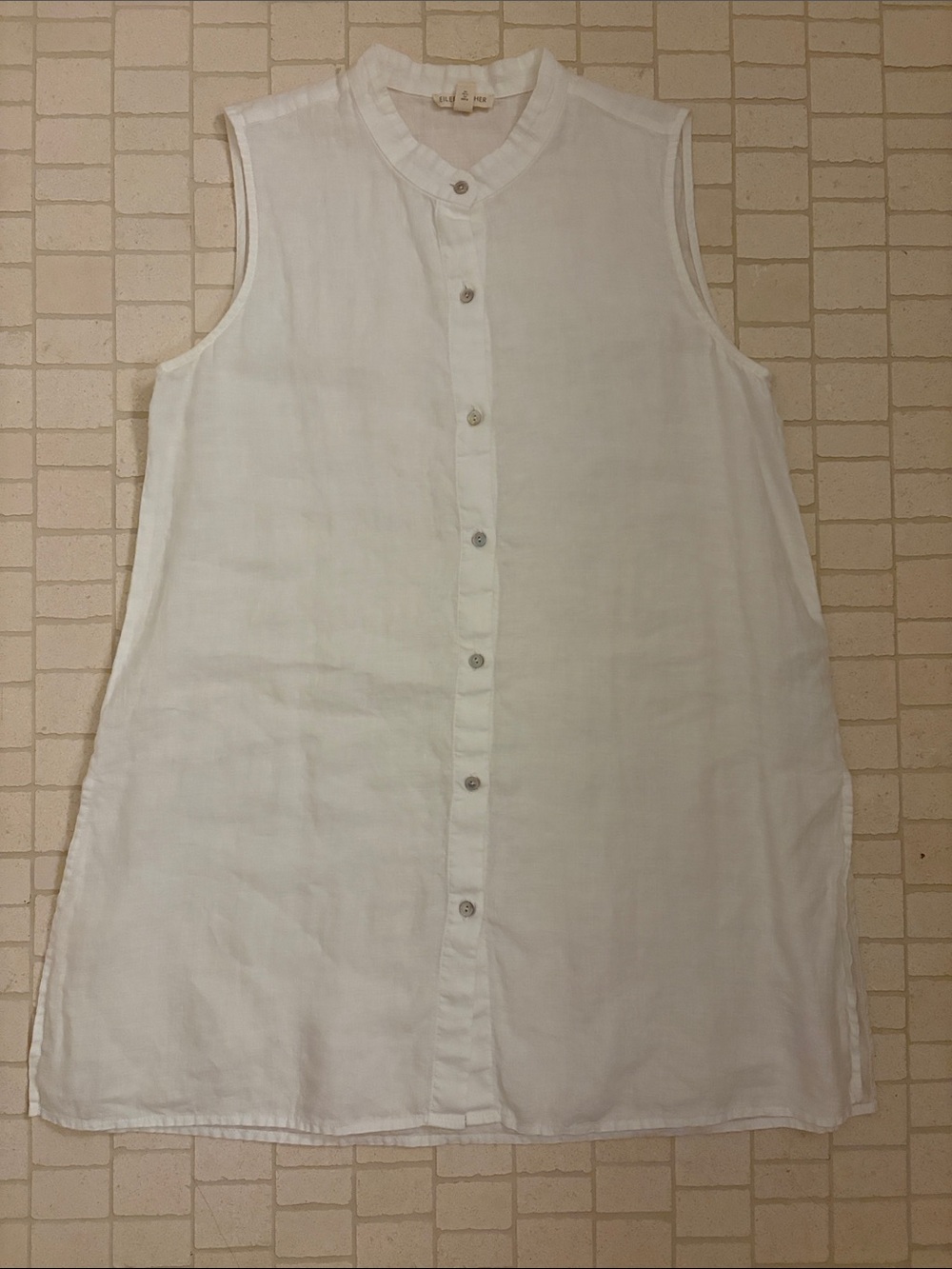 Eileen Fisher White Sleeveless Button-Down Linen Tunic